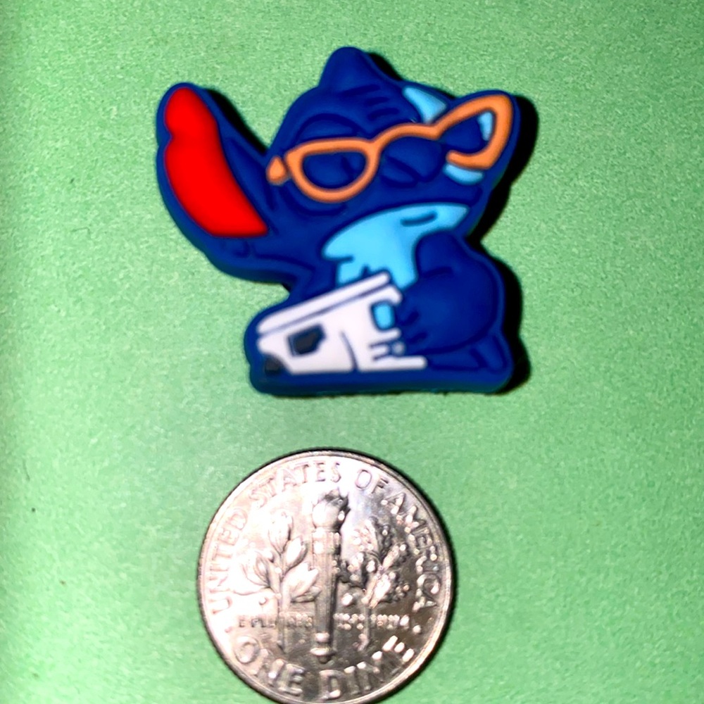 (10 for $15) Lilo & Stitch Very Serious reading w/ glasses on Croc Shoe Charms